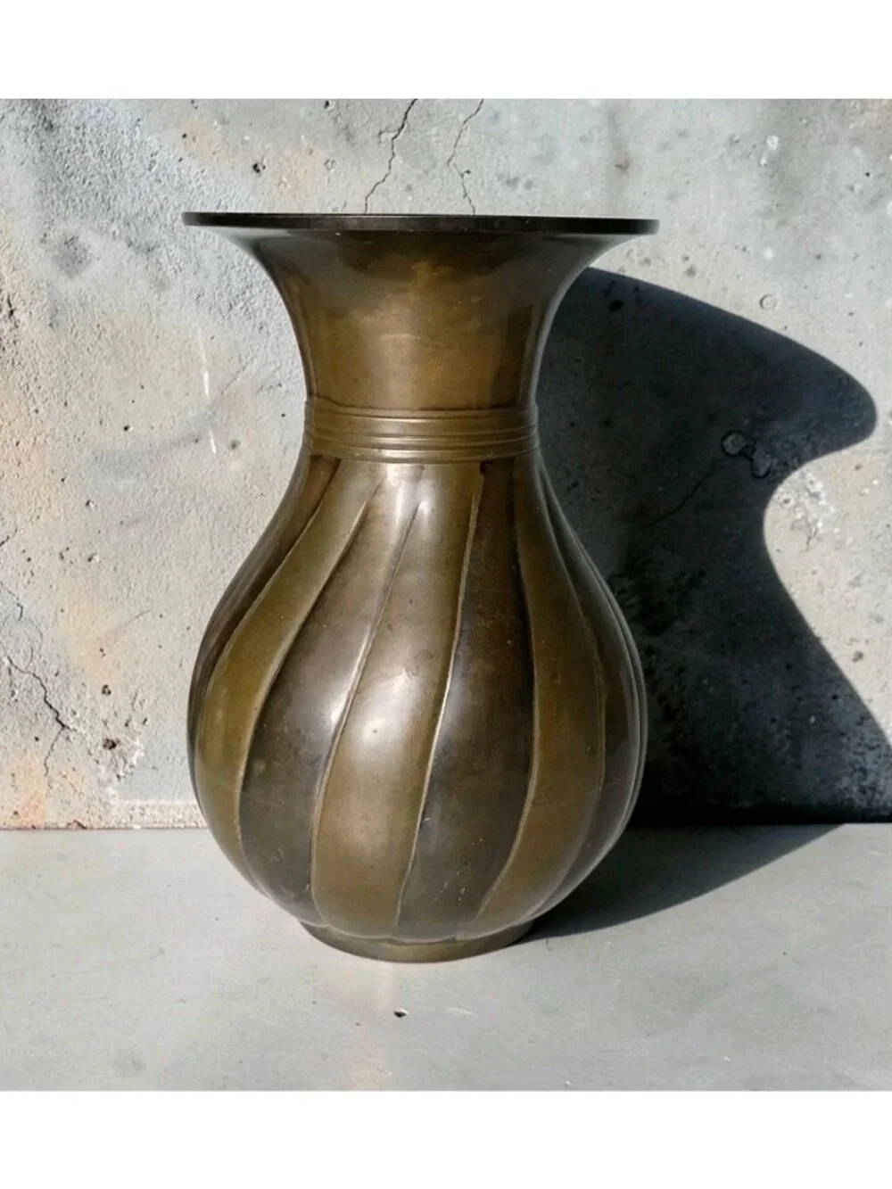 Vintage Two Tone Solid Brass Ribbed Swirl Vase 6